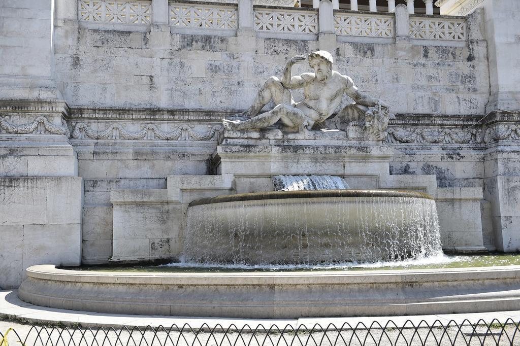 Al Centro Storico Di Roma Bed & Breakfast Ngoại thất bức ảnh