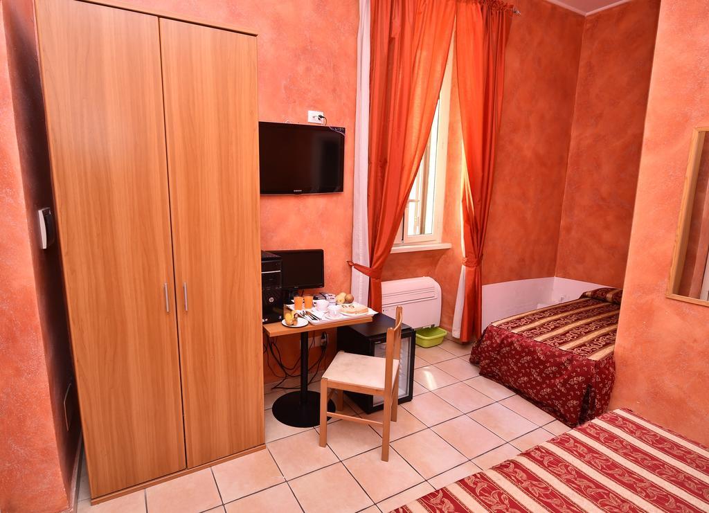 Al Centro Storico Di Roma Bed & Breakfast Ngoại thất bức ảnh