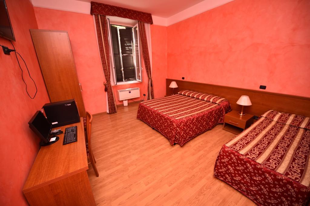 Al Centro Storico Di Roma Bed & Breakfast Ngoại thất bức ảnh