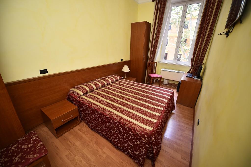 Al Centro Storico Di Roma Bed & Breakfast Ngoại thất bức ảnh