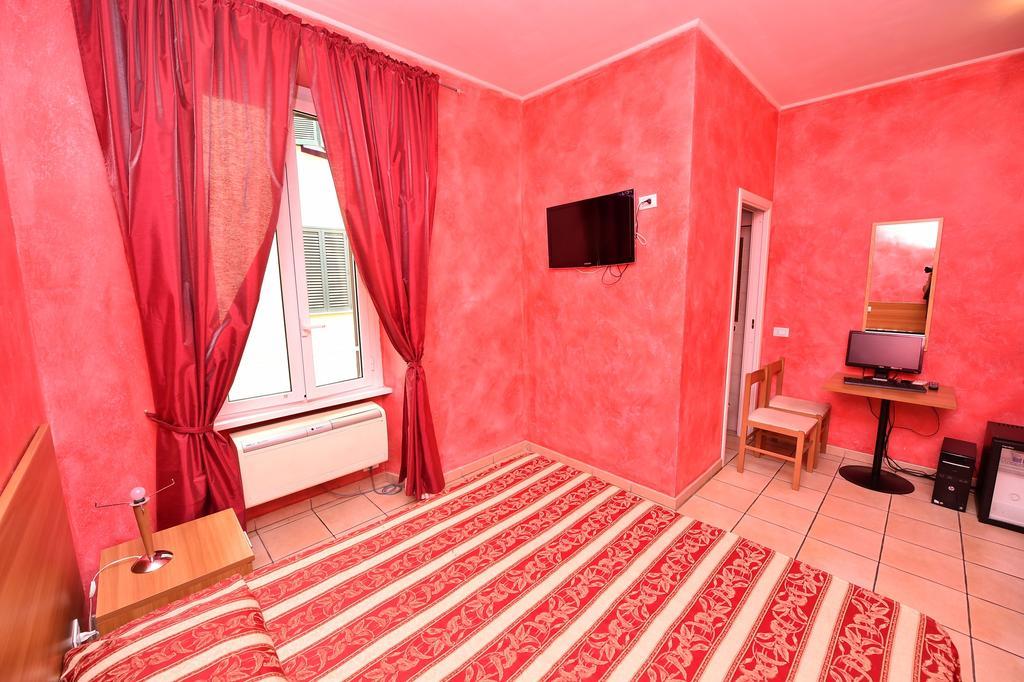 Al Centro Storico Di Roma Bed & Breakfast Ngoại thất bức ảnh